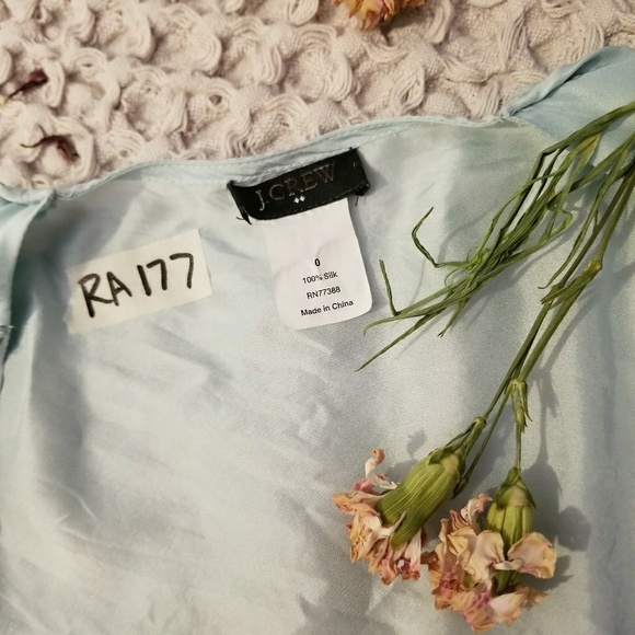 🌻🌺🌻J. CREW 100% SILK BLOUSE!! - Picture 5 of 6
